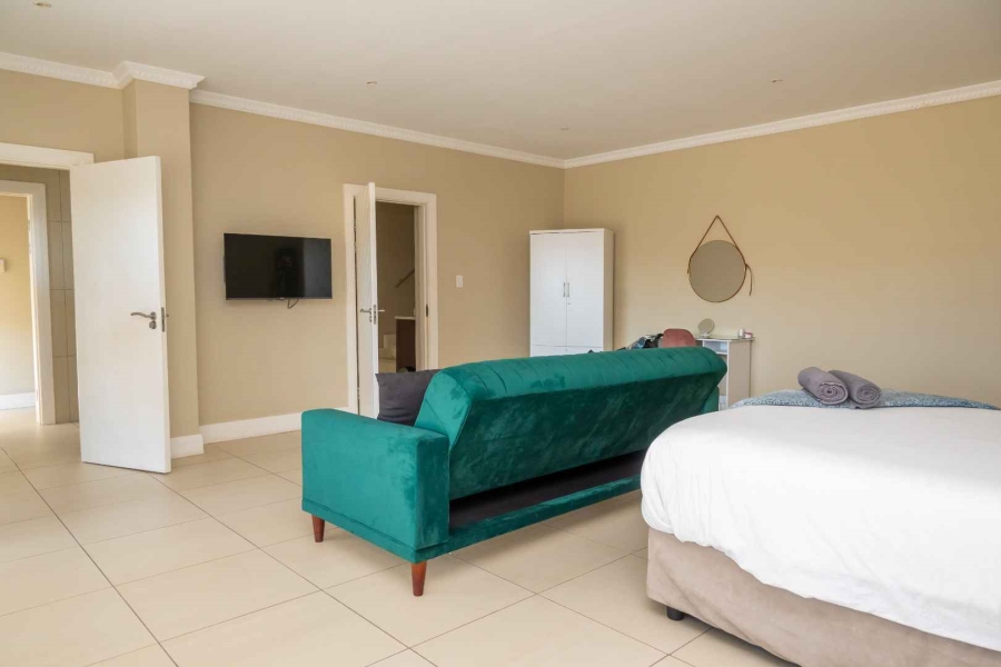 4 Bedroom Property for Sale in Humerail Eastern Cape